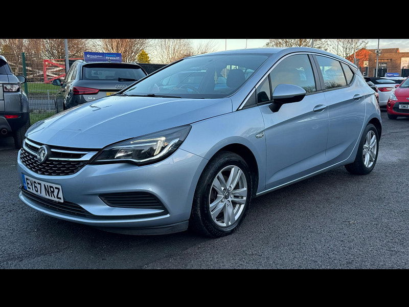 Vauxhall Astra 1.6 CDTi ecoTEC BlueInjection Tech Line Nav Euro 6 (s/s) 5dr 5dr Manual 2025