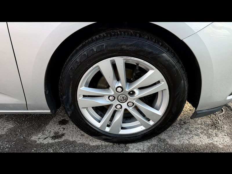 Vauxhall Astra 1.6 CDTi ecoTEC BlueInjection Tech Line Nav Sports Tourer 5dr Diesel Manual Euro 6 (s/s) (110 ps) 5dr Manual 2026