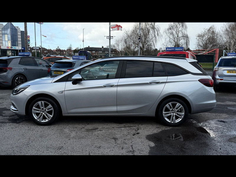 Vauxhall Astra 1.6 CDTi ecoTEC BlueInjection Tech Line Nav Sports Tourer 5dr Diesel Manual Euro 6 (s/s) (110 ps) 5dr Manual 2026