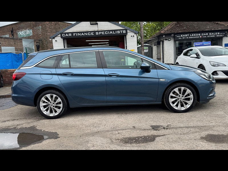 Vauxhall Astra 1.6 CDTi Tech Line Sports Tourer Euro 6 (s/s) 5dr 5dr Manual 2025