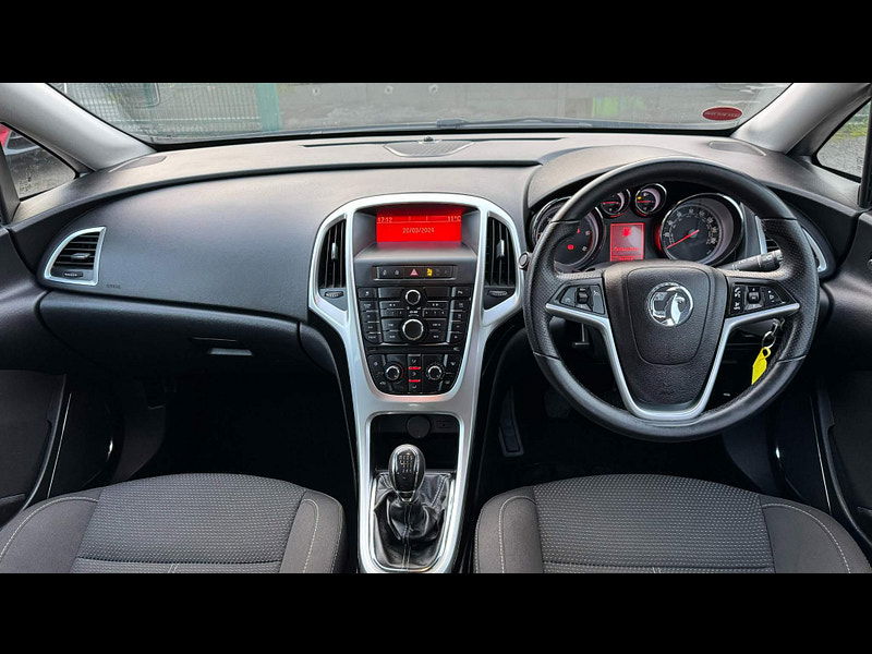 Vauxhall Astra 1.7 CDTi ecoFLEX SRi Sports Tourer Euro 5 5dr 5dr Manual 2025