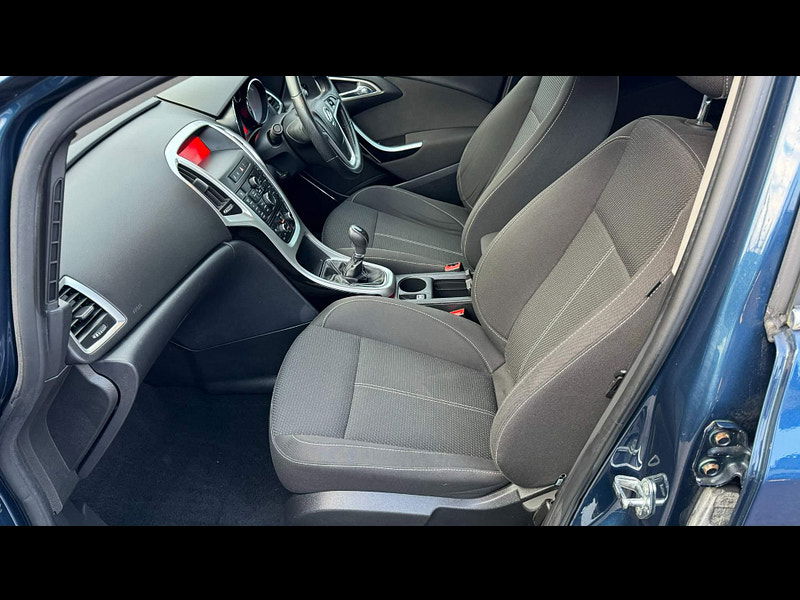 Vauxhall Astra 1.7 CDTi ecoFLEX SRi Sports Tourer Euro 5 5dr 5dr Manual 2025