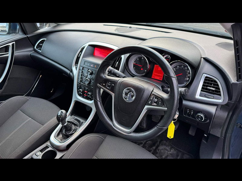 Vauxhall Astra 1.7 CDTi ecoFLEX SRi Sports Tourer Euro 5 5dr 5dr Manual 2025