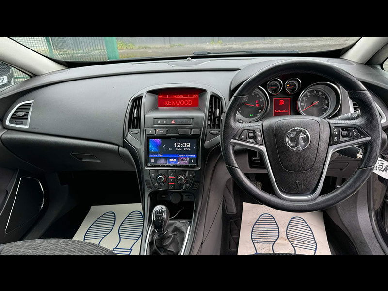Vauxhall Astra GTC 1.4T 16V SRi Euro 5 (s/s) 3dr 3dr Manual 2025
