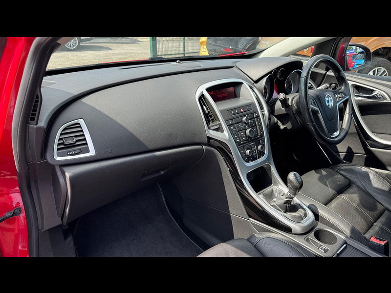 Vauxhall Astra GTC 1.6T 16V SRi Euro 5 3dr 3dr Manual 2025