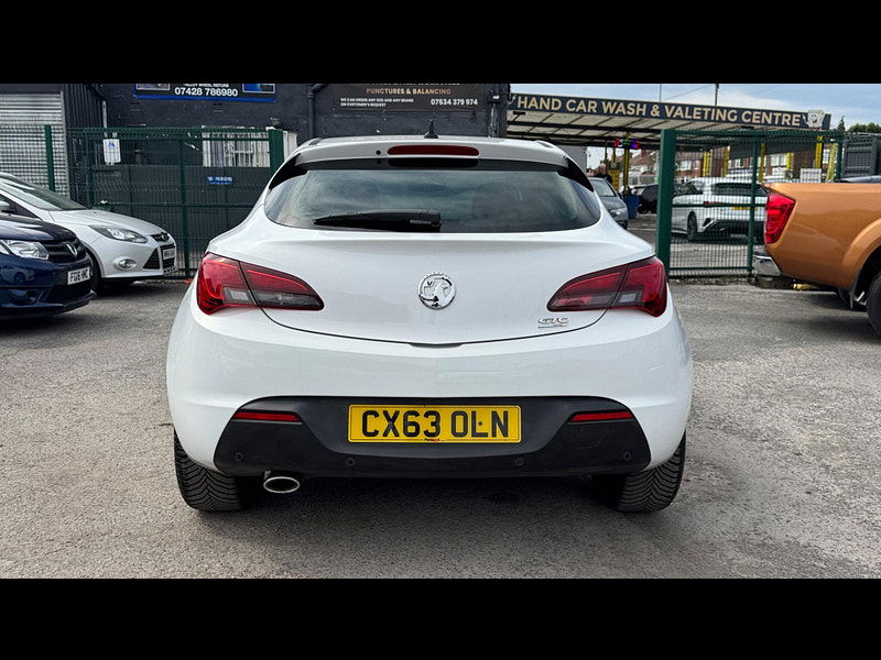Vauxhall Astra GTC 2.0 CDTi SRi Euro 5 (s/s) 3dr 3dr Manual 2025