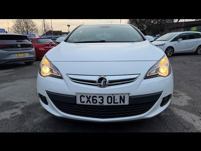 Vauxhall Astra GTC 2.0 CDTi SRi Euro 5 (s/s) 3dr 3dr Manual 2025