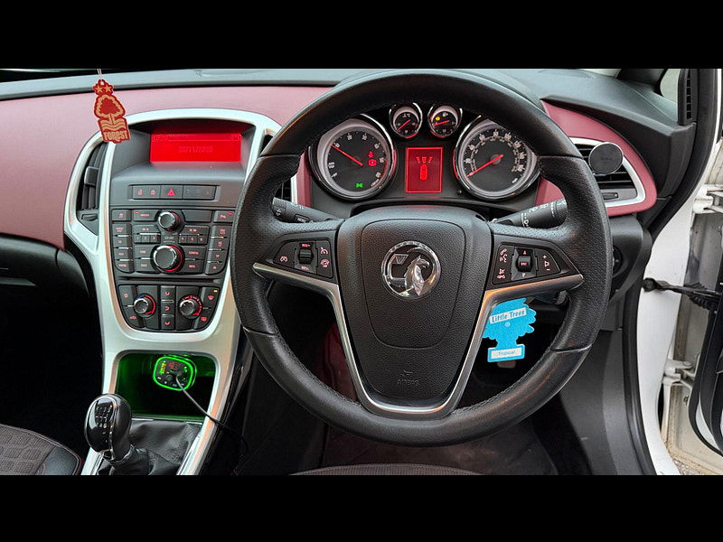 Vauxhall Astra GTC 2.0 CDTi SRi Euro 5 (s/s) 3dr 3dr Manual 2025