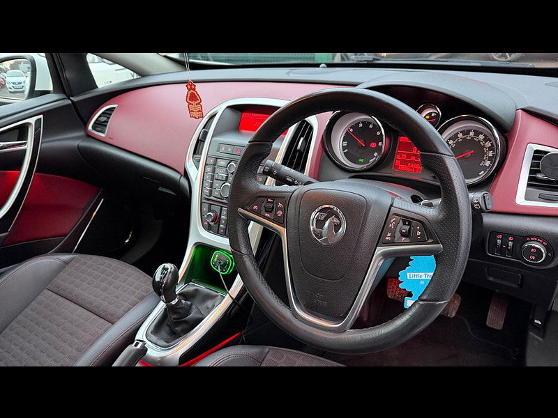 Vauxhall Astra GTC 2.0 CDTi SRi Euro 5 (s/s) 3dr 3dr Manual 2025