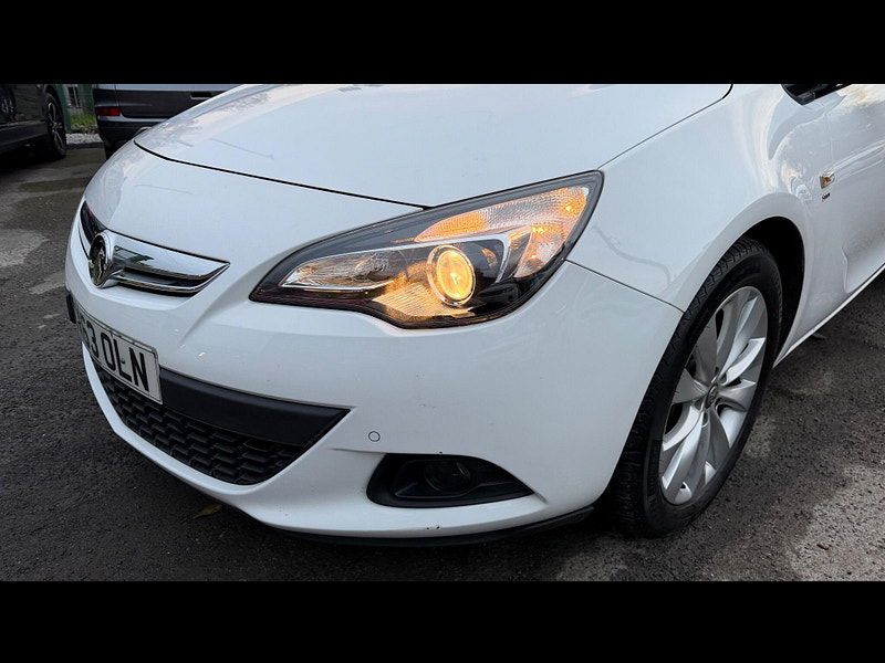 Vauxhall Astra GTC 2.0 CDTi SRi Euro 5 (s/s) 3dr 3dr Manual 2025