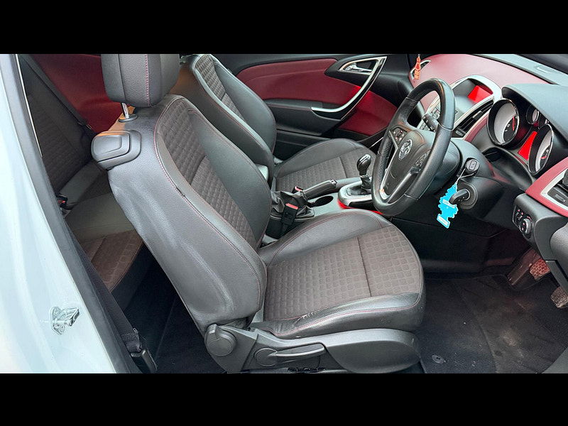 Vauxhall Astra GTC 2.0 CDTi SRi Euro 5 (s/s) 3dr 3dr Manual 2025