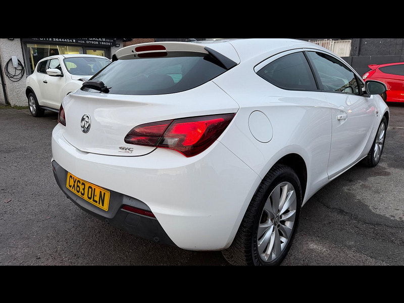 Vauxhall Astra GTC 2.0 CDTi SRi Euro 5 (s/s) 3dr 3dr Manual 2025