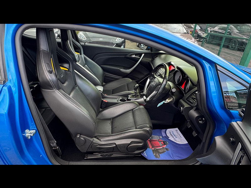 Vauxhall Astra GTC 2.0T VXR Euro 5 (s/s) 3dr 3dr Manual 2025