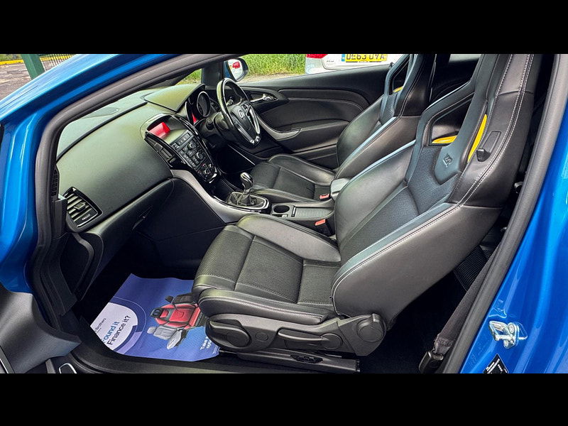 Vauxhall Astra GTC 2.0T VXR Euro 5 (s/s) 3dr 3dr Manual 2025