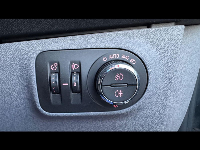 Vauxhall Corsa 1.4i ecoFLEX SE Euro 6 5dr 5dr Manual 2025