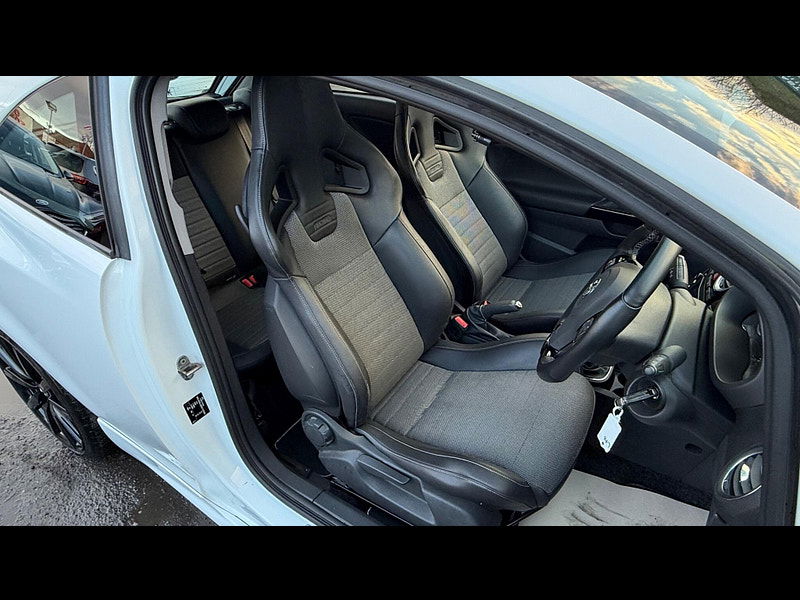 Vauxhall Corsa 1.6T 16V VXR Clubsport Euro 5 3dr 3dr Manual 2025