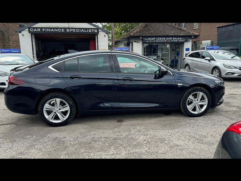 Vauxhall Insignia 1.6 Turbo D ecoTEC SRi Nav Grand Sport Euro 6 (s/s) 5dr 5dr Manual 2025