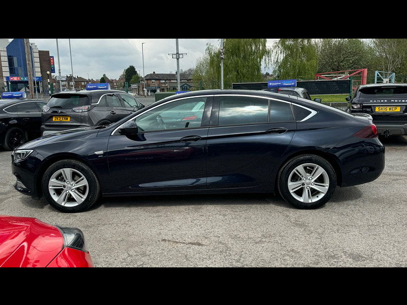 Vauxhall Insignia 1.6 Turbo D ecoTEC SRi Nav Grand Sport Euro 6 (s/s) 5dr 5dr Manual 2025