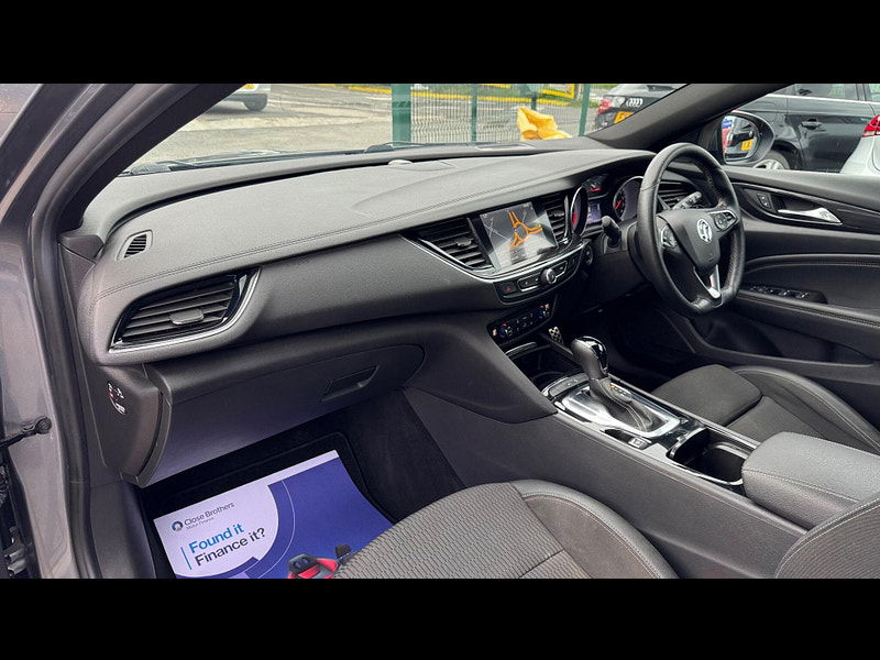 Vauxhall Insignia 2.0 Turbo D BlueInjection SRi VX Line Nav Sports Tourer Auto Euro 6 (s/s) 5dr 5dr Automatic 2025