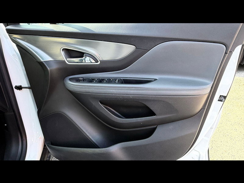 Vauxhall Mokka 1.6 SE SUV 5dr Petrol Manual 2WD Euro 5 (s/s) (115 ps) 5dr Manual 2026