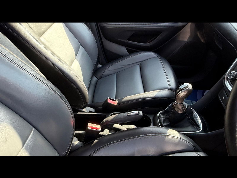 Vauxhall Mokka 1.6 SE SUV 5dr Petrol Manual 2WD Euro 5 (s/s) (115 ps) 5dr Manual 2026