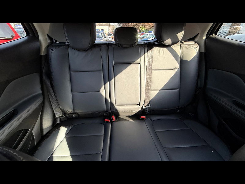 Vauxhall Mokka 1.6 SE SUV 5dr Petrol Manual 2WD Euro 5 (s/s) (115 ps) 5dr Manual 2026