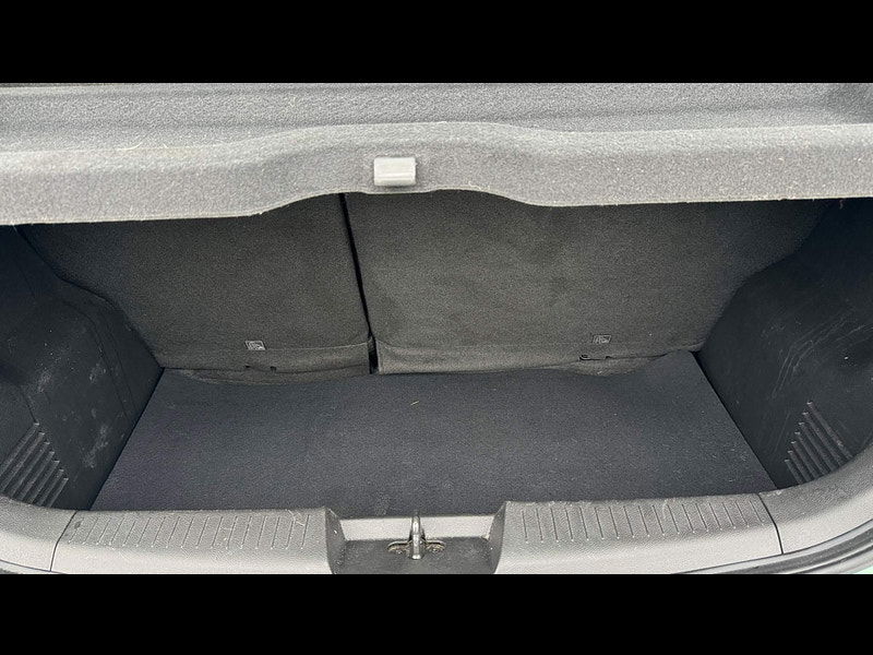 Vauxhall Viva 1.0i SE Euro 6 5dr (a/c) 5dr Manual 2025