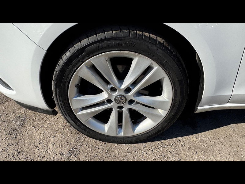 Vauxhall Zafira Tourer 1.4i Turbo SRi Nav Euro 6 5dr 5dr Manual 2025