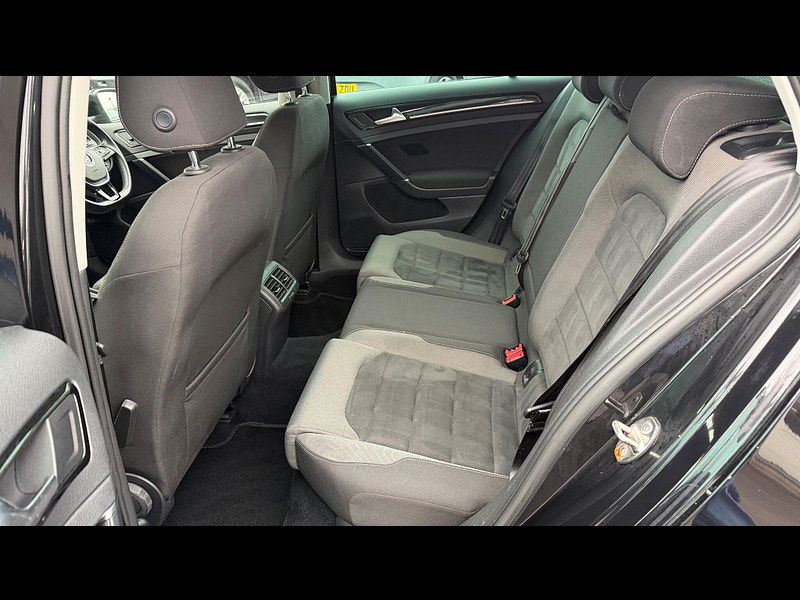 Volkswagen Golf 2.0 TDI GT Euro 6 (s/s) 5dr 5dr Manual 2025