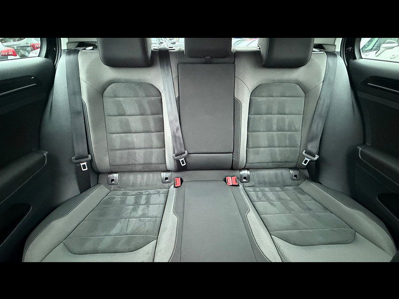 Volkswagen Golf 2.0 TDI GT Euro 6 (s/s) 5dr 5dr Manual 2025