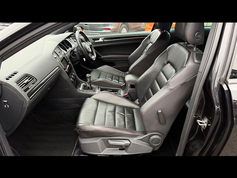 Volkswagen Golf 2.0 TSI BlueMotion Tech GTI Performance Hatchback 3dr Petrol Manual Euro 6 (s/s) (230 ps) 3dr Manual 2026