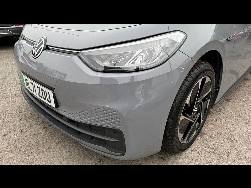 Volkswagen ID.3 Pro Performance 58kWh Life Auto 5dr 5dr Automatic 2025