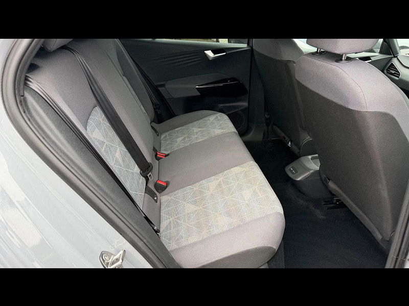 Volkswagen ID.3 Pro Performance 58kWh Life Auto 5dr 5dr Automatic 2025