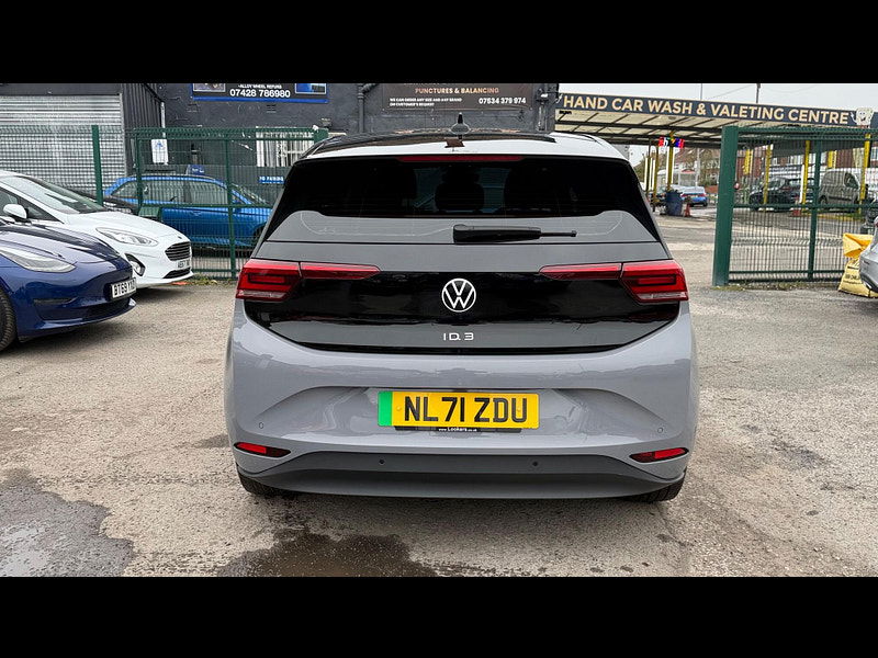 Volkswagen ID.3 Pro Performance 58kWh Life Auto 5dr 5dr Automatic 2025