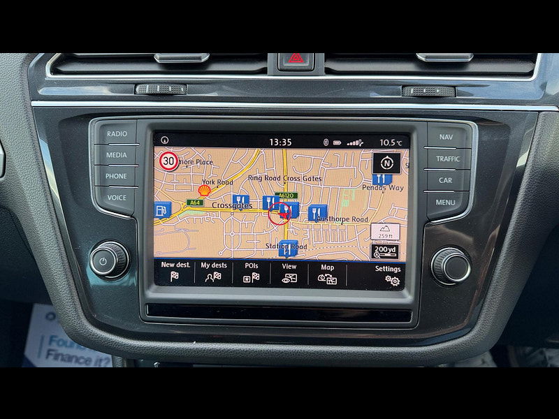 Volkswagen Tiguan 2.0 TDI BlueMotion Tech SE Navigation Euro 6 (s/s) 5dr 5dr Manual 2025