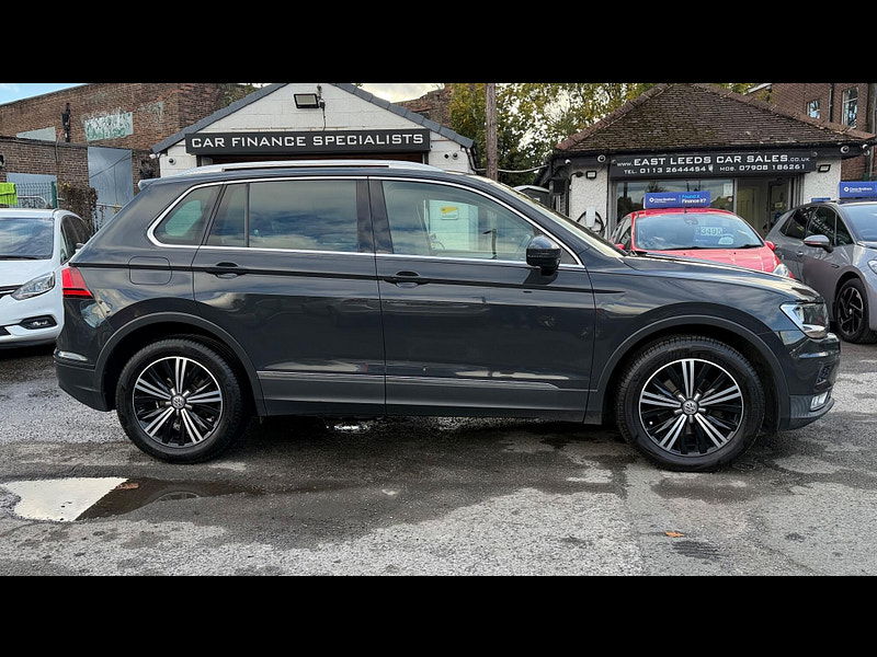 Volkswagen Tiguan 2.0 TDI BlueMotion Tech SE Navigation Euro 6 (s/s) 5dr 5dr Manual 2025