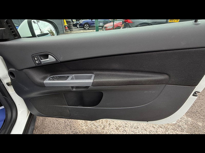 Volvo C30 2.0 ES Sports Coupe Euro 5 3dr 3dr Manual 2025