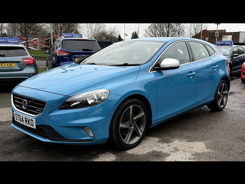 Volvo V40 1.6 T2 R-Design Hatchback 5dr Petrol Manual Euro 5 (s/s) (120 ps) 5dr Manual 2026