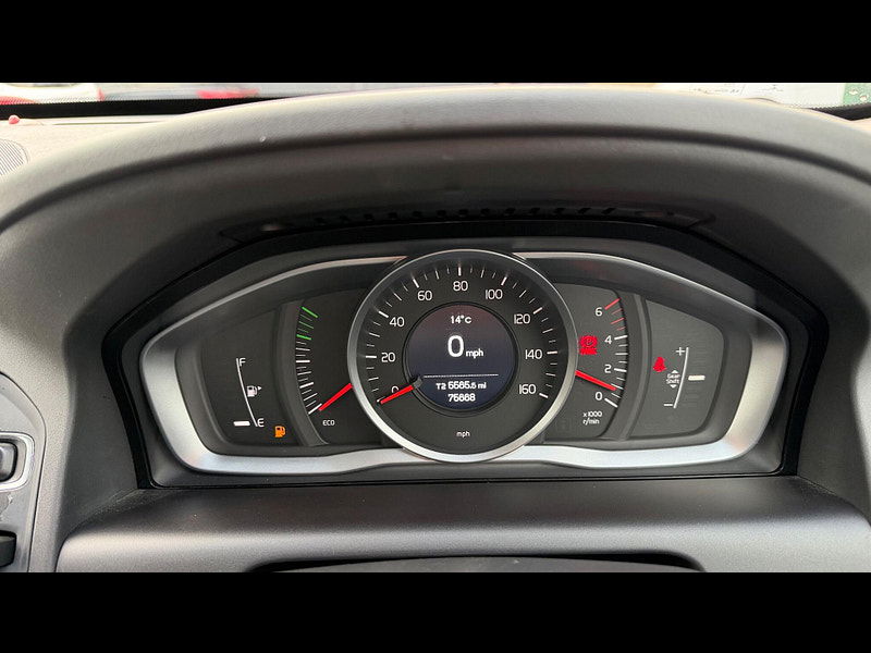 Volvo XC60 2.0 D4 SE Euro 6 (s/s) 5dr 5dr Manual 2025