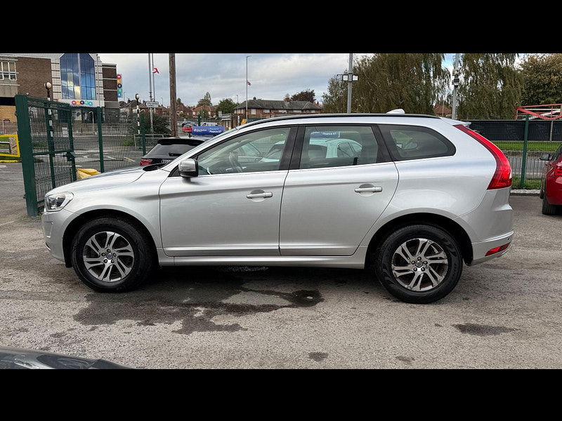 Volvo XC60 2.0 D4 SE Euro 6 (s/s) 5dr 5dr Manual 2025