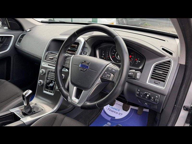 Volvo XC60 2.0 D4 SE Euro 6 (s/s) 5dr 5dr Manual 2025