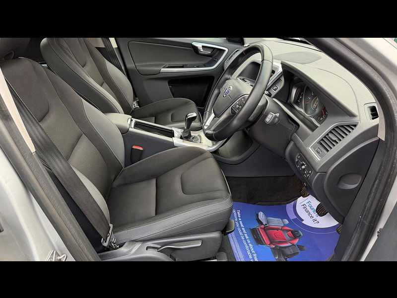 Volvo XC60 2.0 D4 SE Euro 6 (s/s) 5dr 5dr Manual 2025