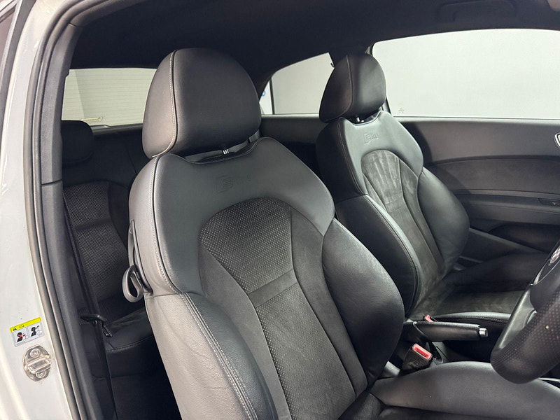Audi A1 1.4 TFSI CoD Black Edition Euro 6 (s/s) 3dr 3dr Manual 2025