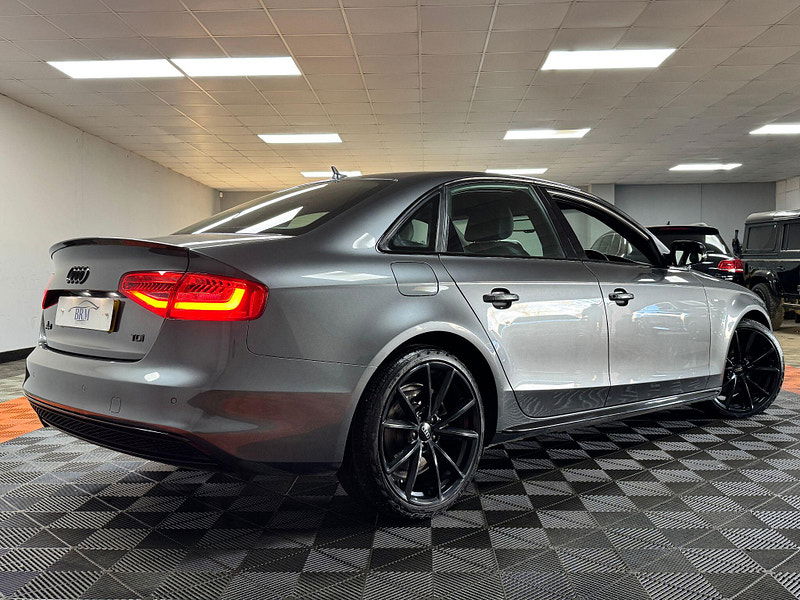 Audi A4 2.0 TDI Black Edition Euro 6 (s/s) 4dr (Nav) 4dr Manual 2025