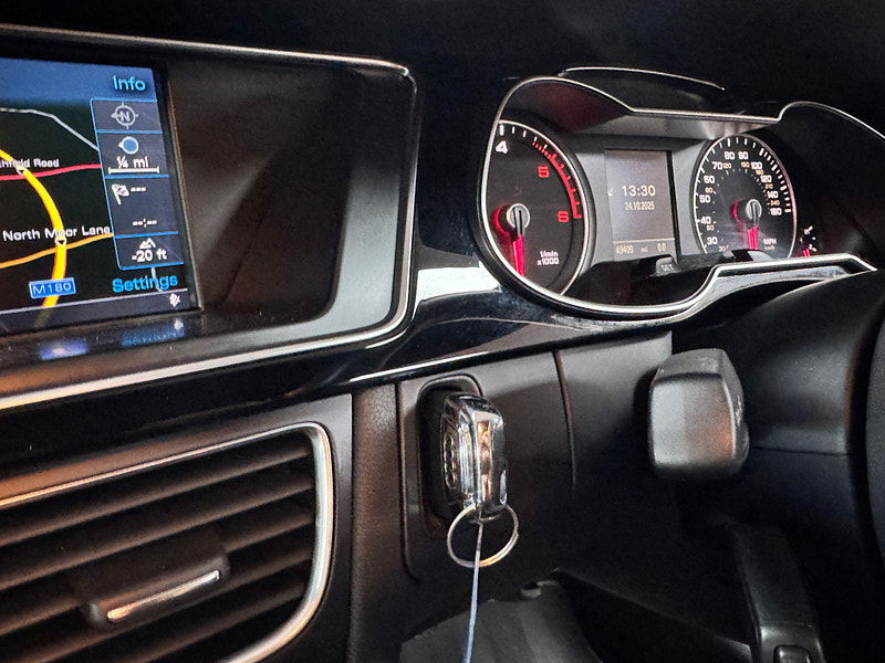 Audi A4 2.0 TDI Black Edition Euro 6 (s/s) 4dr (Nav) 4dr Manual 2025