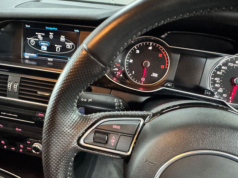 Audi A4 2.0 TDI Black Edition Euro 6 (s/s) 4dr (Nav) 4dr Manual 2025