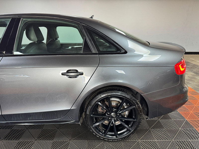 Audi A4 2.0 TDI Black Edition Euro 6 (s/s) 4dr (Nav) 4dr Manual 2025