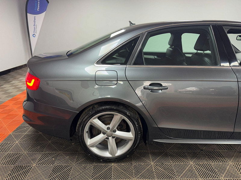 Audi A4 2.0 TDI S line Euro 5 (s/s) 4dr 4dr Manual 2025