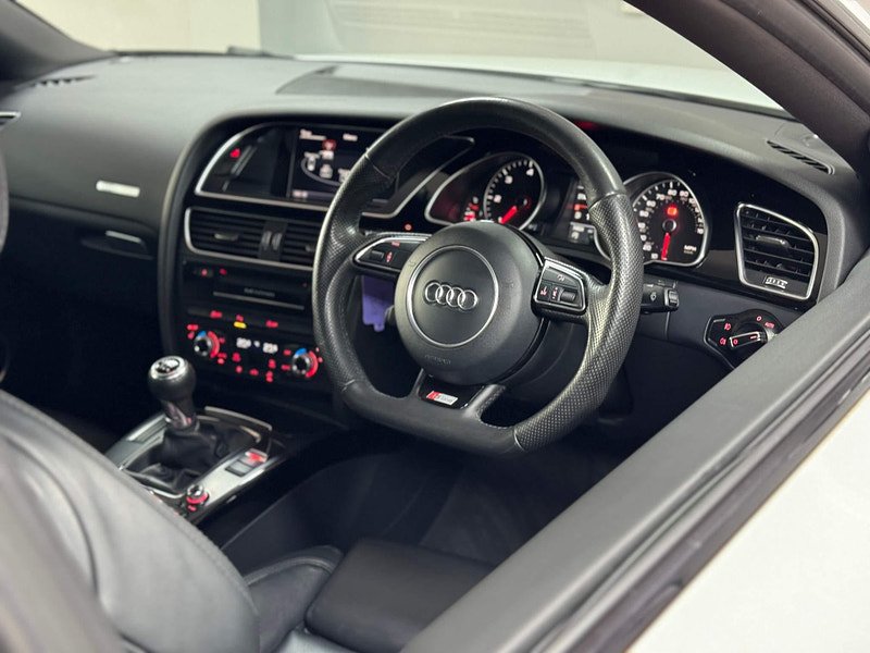 Audi A5 2.0 TDI Black Edition Euro 5 (s/s) 2dr 2dr Manual 2024