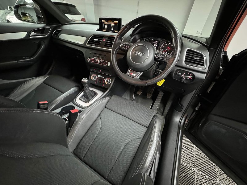 Audi Q3 2.0 TDI S line quattro Euro 5 (s/s) 5dr 5dr Manual 2024